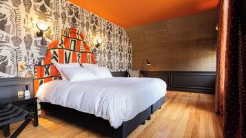 The Particular | In-room safe, blackout drapes, soundproofing, iron/ironing board