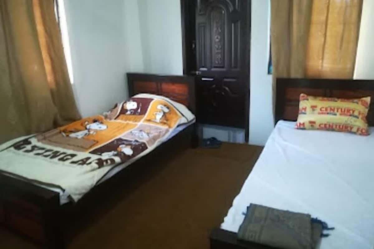 Deluxe Double Room | Soundproofing, iron/ironing board, free WiFi