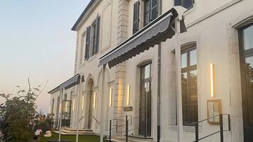 Voorkant van accommodatie