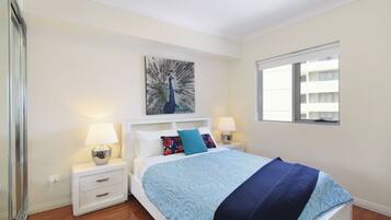 2 bedrooms, iron/ironing board, travel crib, free WiFi