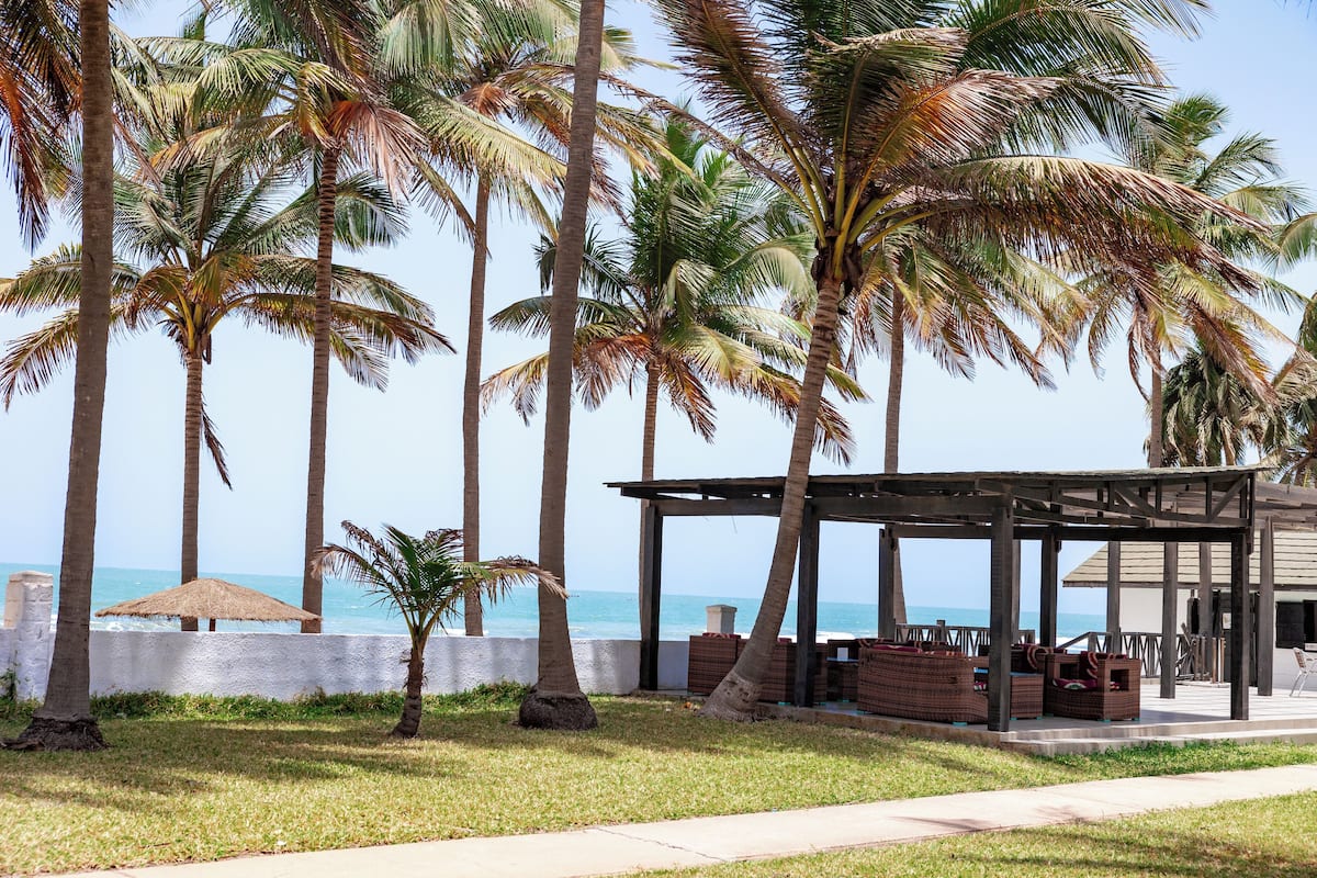 Deluxe Apartment, Beach View | 1 bedroom, in-room safe, individually furnished, free cribs/infant beds