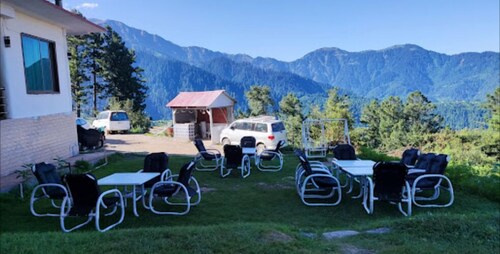 Faisal Hotel & Centurion Cottage