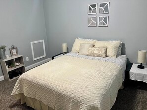 8 bedrooms, iron/ironing board, WiFi, bed sheets