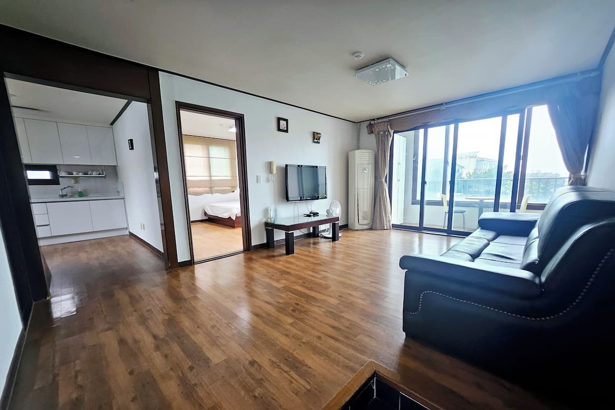 Suite, 1 habitación, para no fumadores, microondas | 1 habitación y wifi gratis