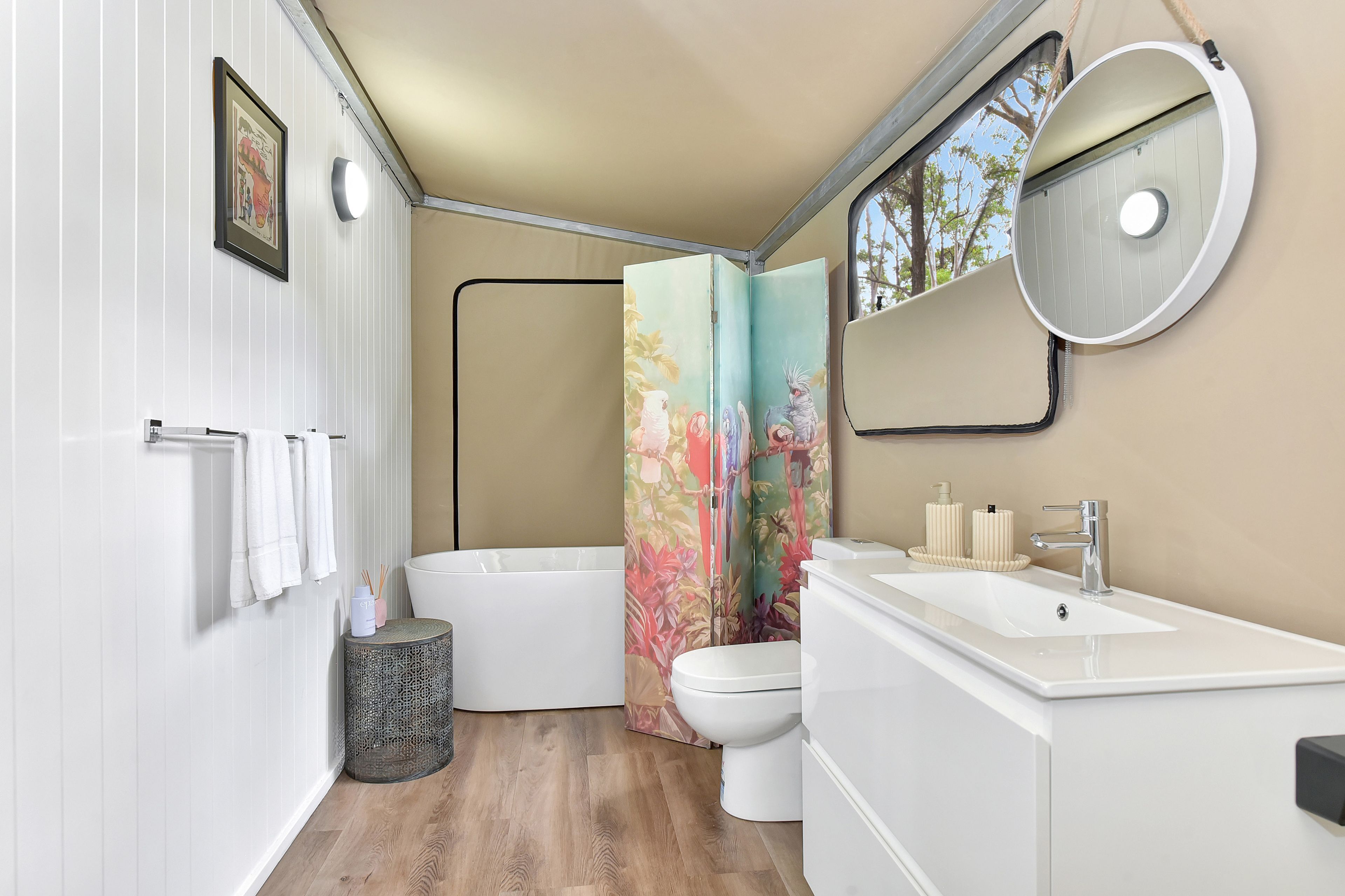 Shower, hair dryer, shampoo