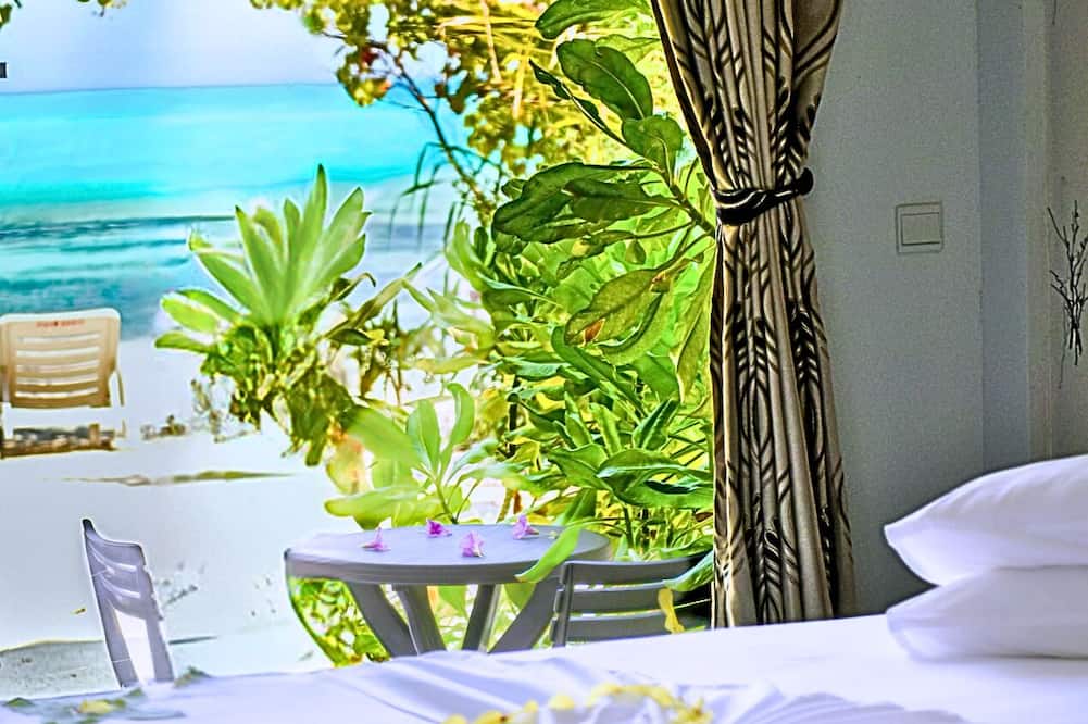 Crown Beach Villas Bikini Beach