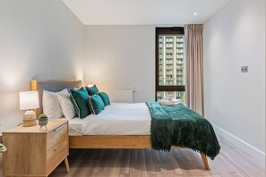 1 bedroom, desk, iron/ironing board, free WiFi - Vibrant One Bed Apartment in Wembly by MySquare (Wembley Park)