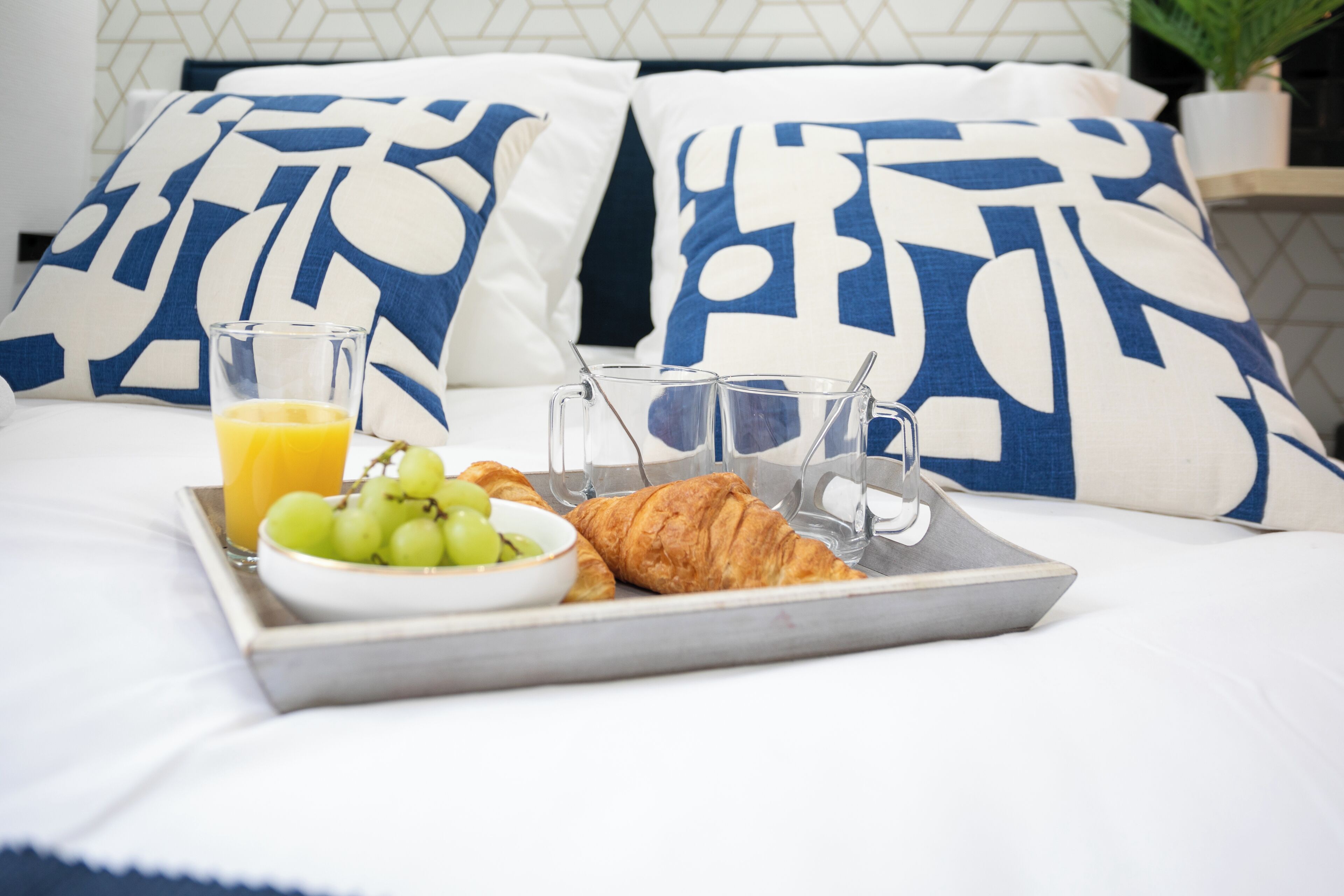 Daily continental breakfast for a fee