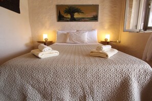 Ferienhaus | 2 Schlafzimmer, Schreibtisch