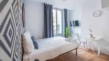 Studio | In-room safe, iron/ironing board, free WiFi