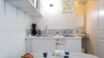 Apartment | Private kitchen