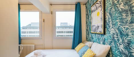 Studio | 1 chambre, coffres-forts dans les chambres, fer et planche à repasser