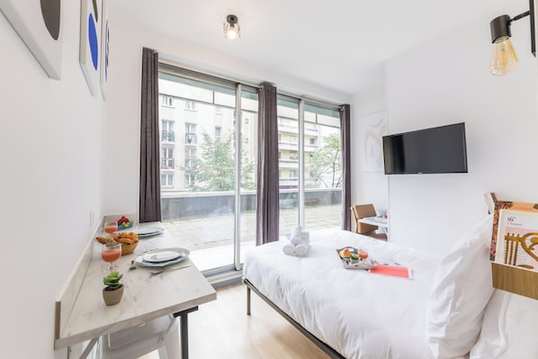 Studio | In-room safe, iron/ironing board, free WiFi - WS Tour Eiffel - Saint-Charles (Paris)