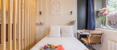 Studio | In-room safe, iron/ironing board, free WiFi