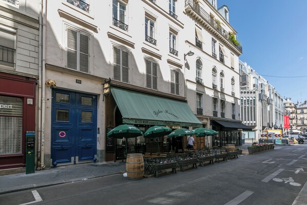 Exterior - WS Opéra - Rossini (Paris)