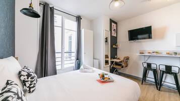 Studio | In-room safe, iron/ironing board, free WiFi