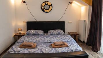 Villa | 6 bedrooms, iron/ironing board, free WiFi, bed sheets