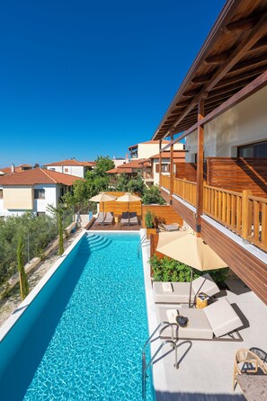 Anima 2 Bedroom Suite Sea View