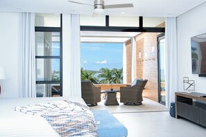 5 bedrooms, iron/ironing board, WiFi, bed sheets - Welcome N/H Villa Paradise in enchanting Reading, Montego Bay with AC, Gym, WiFi (Reading)