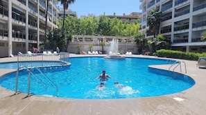 Piscine extérieure