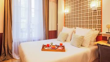 Estudio | Caja de seguridad en la habitación y insonorización