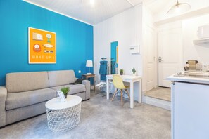 客房內保險箱、熨斗/熨衣板、免費無線上網