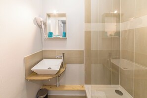 Apartment | Badezimmer