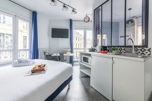 In-room safe, iron/ironing board, free WiFi - WS Louvre - Etienne Marcel (Paris)