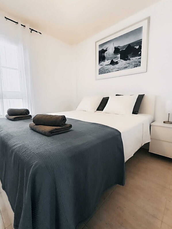 2 Schlafzimmer, Bügeleisen/Bügelbrett, WLAN, Bettwäsche