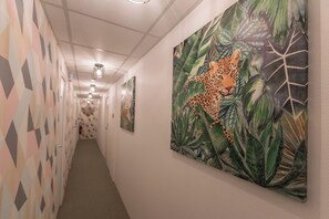 Interior - WS - Haut-Marais - Carreau du Temple (Paris)