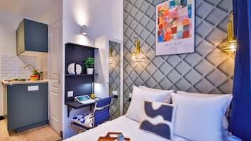 Studio | In-room safe, iron/ironing board, free WiFi