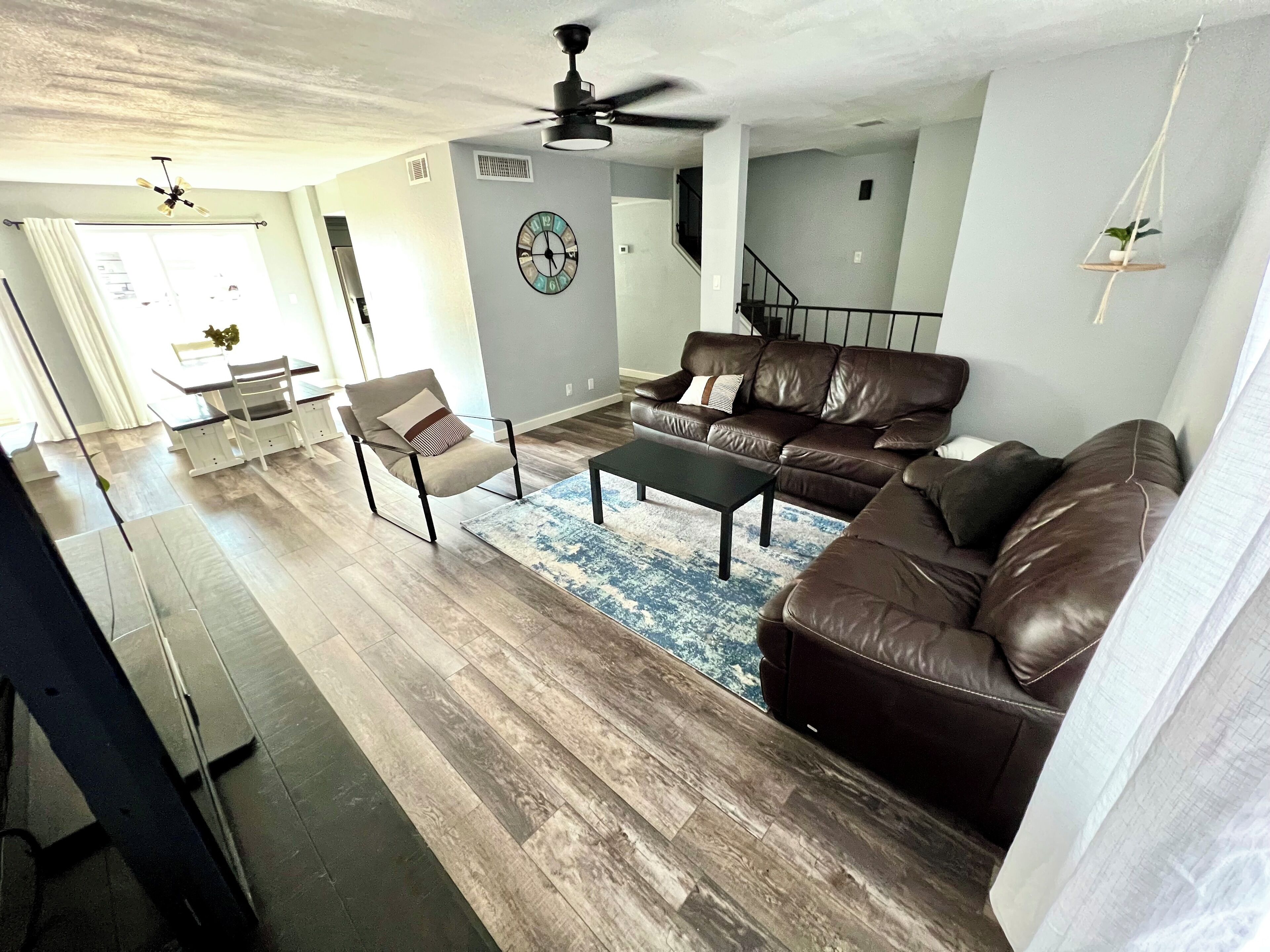 Smart TV, video games