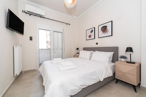 Superior Apartment, 2 Bedrooms, Kitchen, City View | In-room safe, blackout curtains, iron/ironing board, free WiFi - Modern Apartment in Thiseio with Balcony (Athens)
