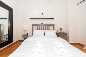 Superior Apartment, 2 Bedrooms, Kitchen, City View | In-room safe, blackout curtains, iron/ironing board, free WiFi - Modern Apartment in Thiseio with Balcony (Athens)