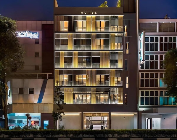 Front of property - A Hotel Bugis (Singapore)