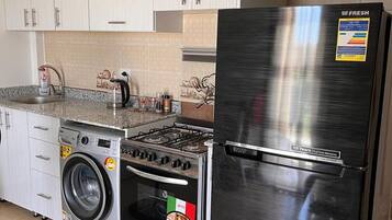 Apartment | Dapur peribadi | Peti sejuk, ketuhar gelombang mikro, ketuhar, dapur