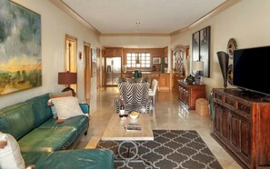 Smart TV, DVD player, aparelho de som