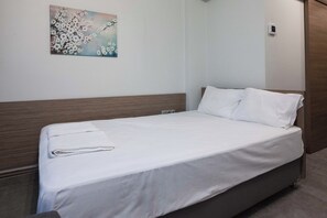 Iron/ironing board, free WiFi - Fresh Spacious Studio Ampelokipoi Metro (Athens)