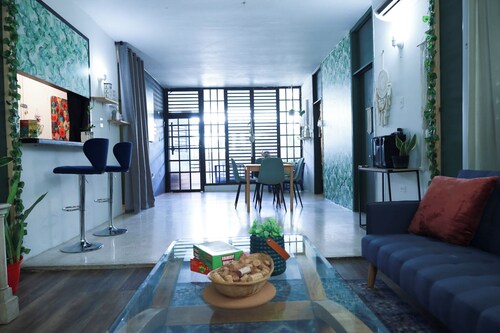 Centric Vacation Home San Juan Great location