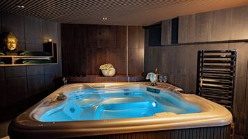 Massages aux pierres chaudes, massages suédois, massages