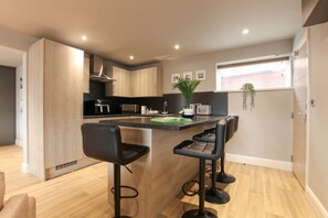 Superior Studio, Accessible, Private Bathroom (Reynolds(4)) | Interior - The Ironworks Aparthotel (Telford)