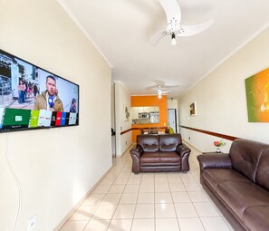 Living area - Thel Ubatuba - Apto 205, Marapendi - Praia Grande (Ubatuba)