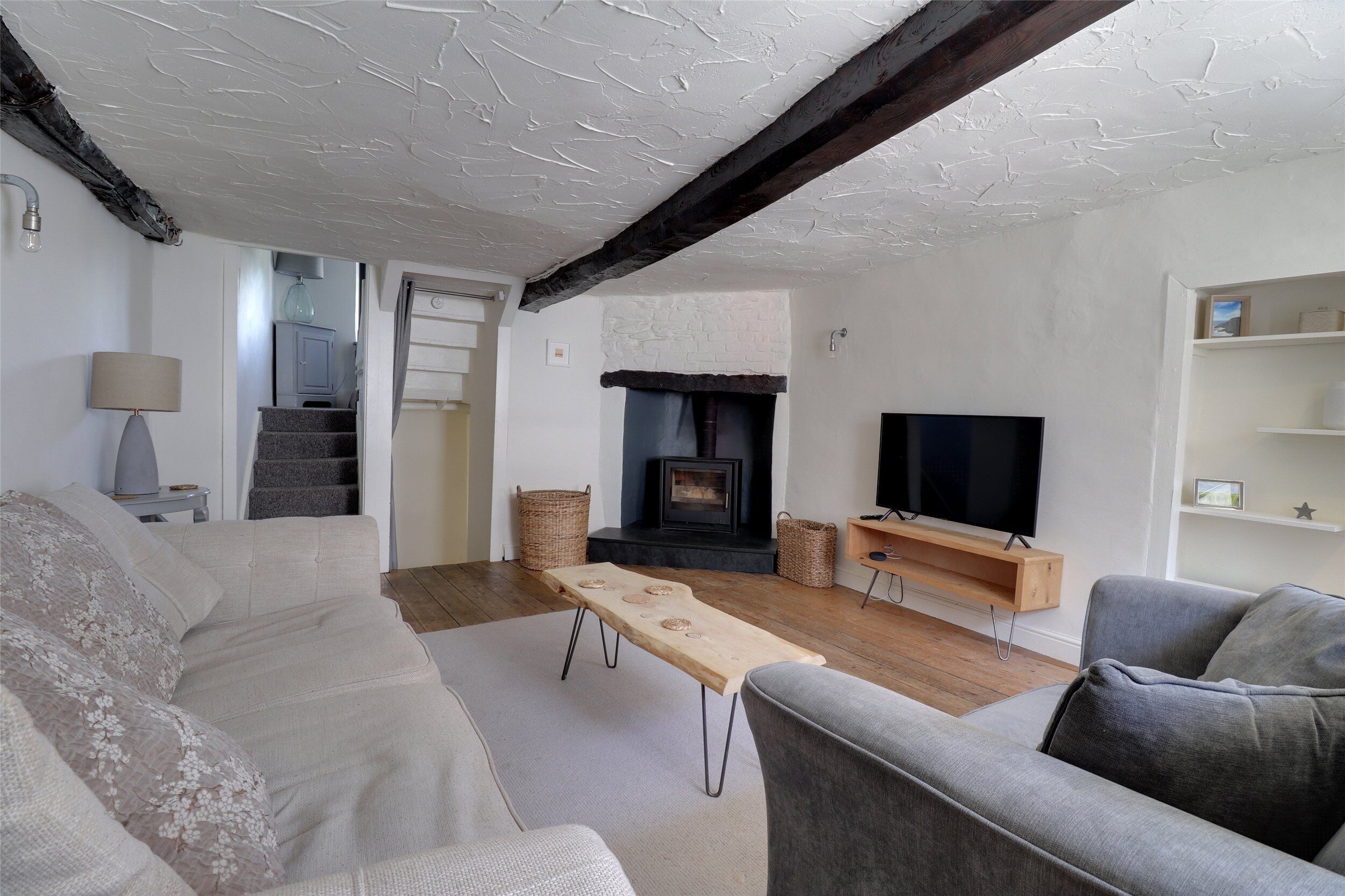 TV connectée, cheminée