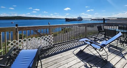 Oceanside beautiful vacation property!
