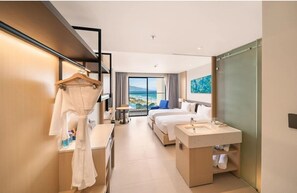 1 bedroom, desk, WiFi, bed sheets