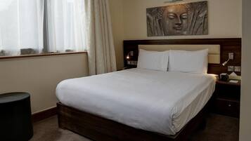 Desk, laptop workspace, iron/ironing board, free WiFi