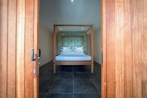 Suite TOBAGO et sa piscine privative | Egyptian cotton sheets, premium bedding, pillowtop beds, minibar - Maison Clementine (Fort-de-France)