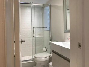 Handtücher, Toilettenpapier