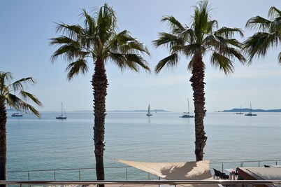 Bor Hôtel & Restaurant - Plage privée