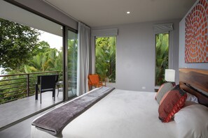 3 عدّة غرف نوم وخزنة داخل الغرفة ومكواة/لوح كي وواي فاي